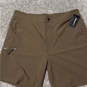 Brand new Eddie Bauer Men's Brown Shorts XL